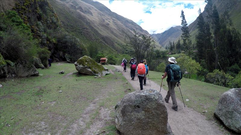 Inca-Trail-~-Cusco-to-Ayapata-11