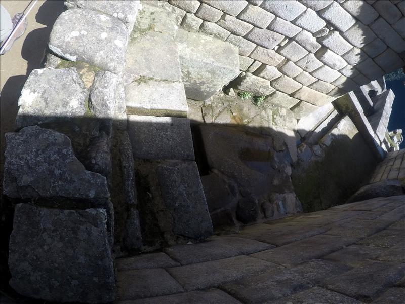Inca-Trail-~-Winay-Wayna-to-Machu-Picchu-12